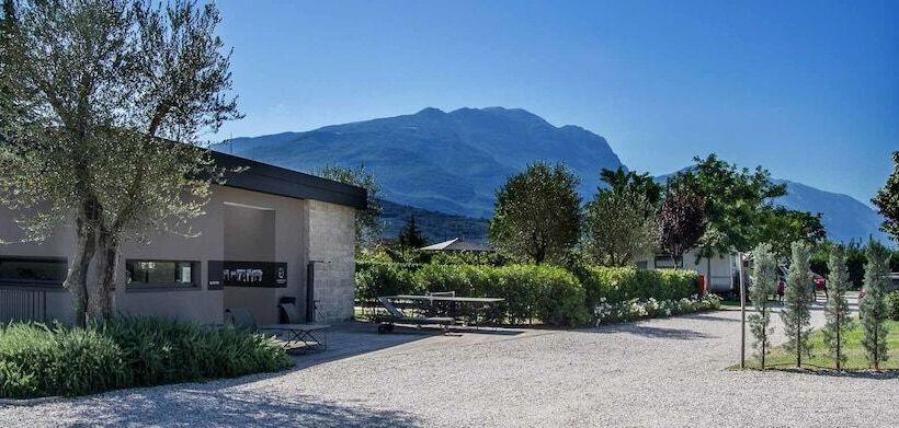 فندق ريفى Verdepiano Bed&camping