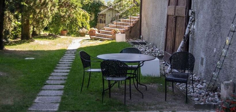 فندق ريفى Verdepiano Bed&camping