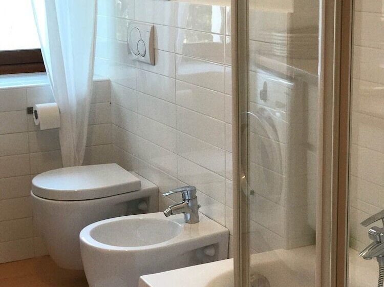 فندق ريفى Verdepiano Bed&camping