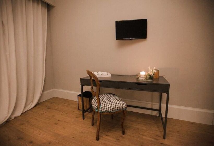 Assteas Bed & Breakfast