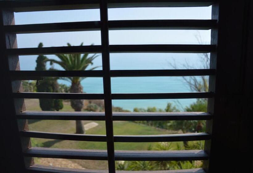 ベッドアンドブレックファースト Casarealia