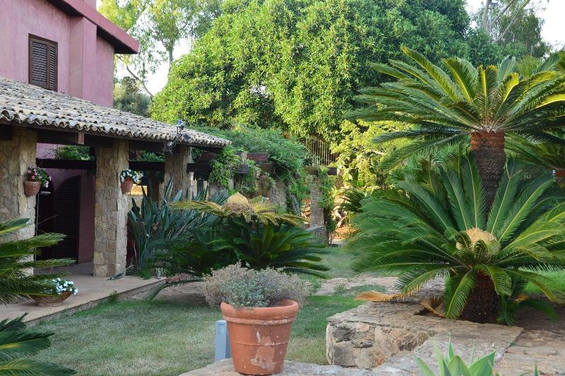 ベッドアンドブレックファースト Casarealia