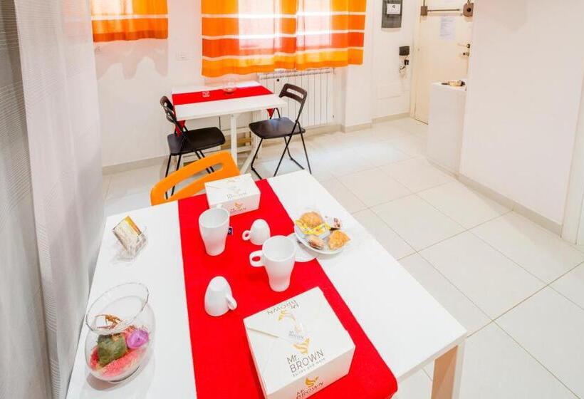 تختخواب و صبحانه Guest House Mr. Brown