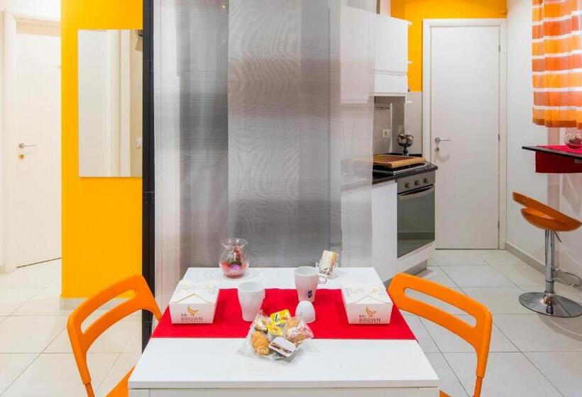 تختخواب و صبحانه Guest House Mr. Brown