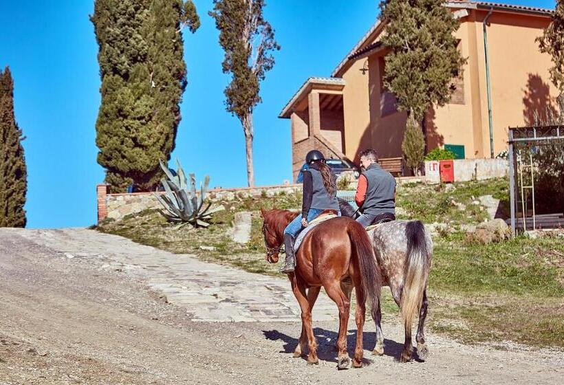 فندق ريفى Az.agr. Il Cavalleggero