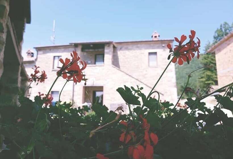 田舎風ホテル Il Quercione