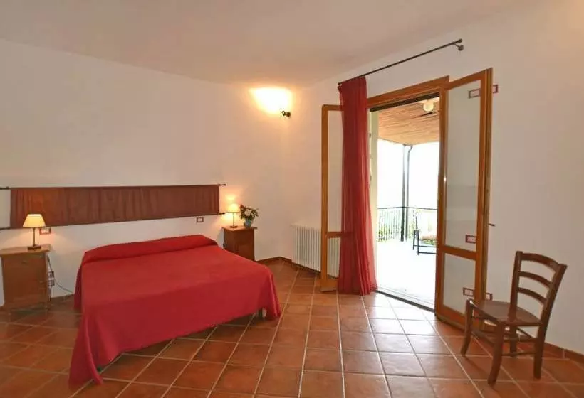 هتل روستایی Tenuta Di Pomine