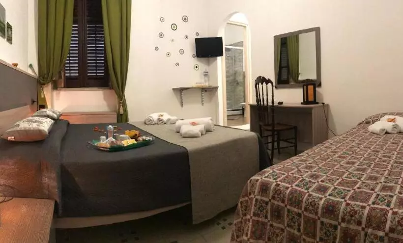 تختخواب و صبحانه Bonorum