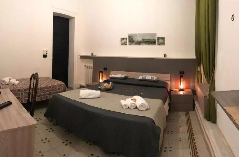 تختخواب و صبحانه Bonorum