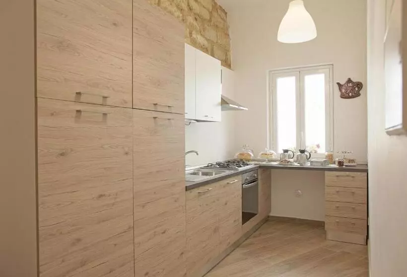 تختخواب و صبحانه Le Maioliche