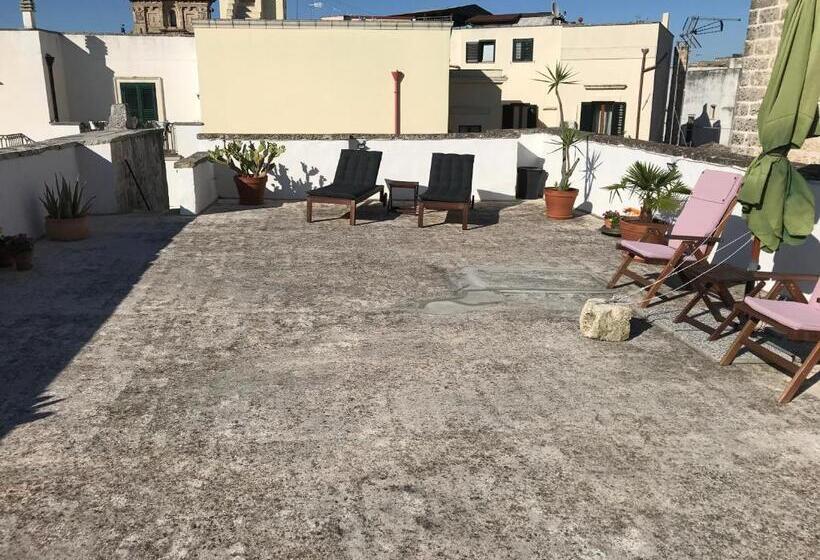 تختخواب و صبحانه Palazzo Cariddi