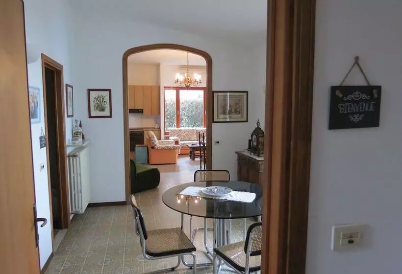 Hostelli Villa Anastasye