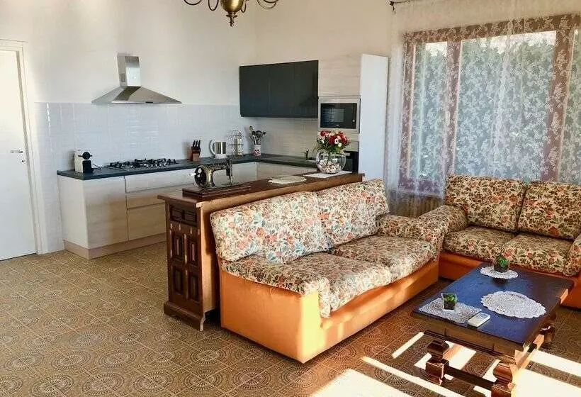 Hostelli Villa Anastasye