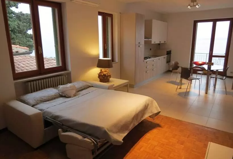 Hostelli Villa Anastasye