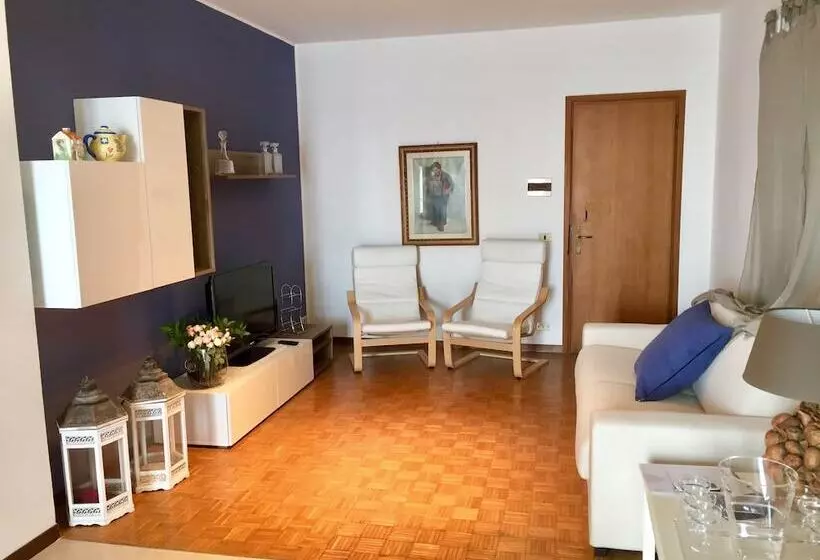 Hostelli Villa Anastasye