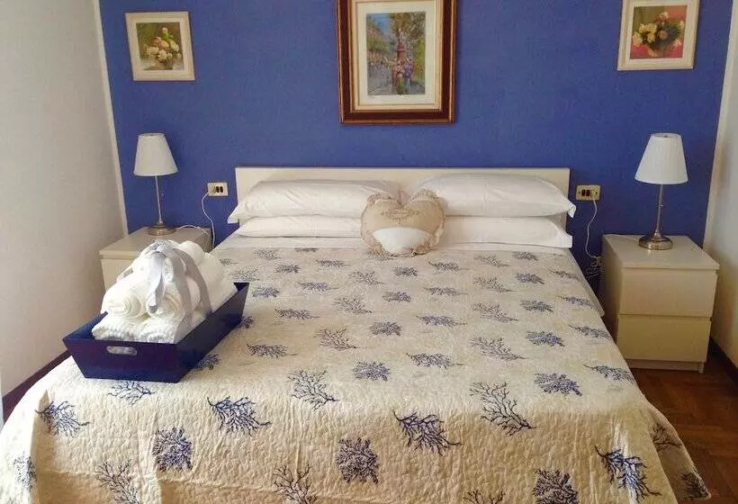 Hostelli Villa Anastasye