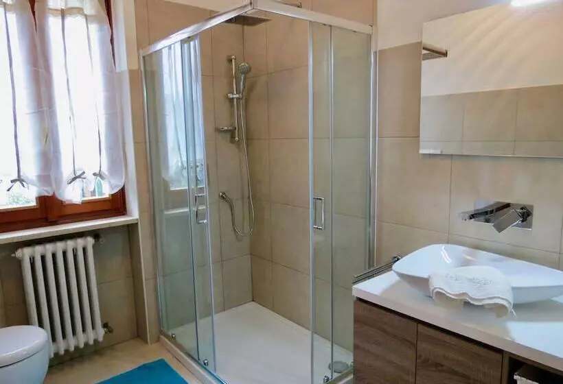 Hostelli Villa Anastasye