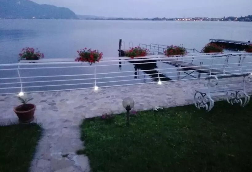 Hostelli Villa Anastasye