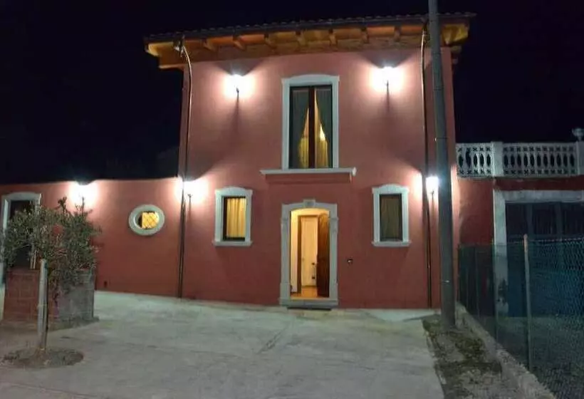 田舎風ホテル Agriturismo La Fortezza