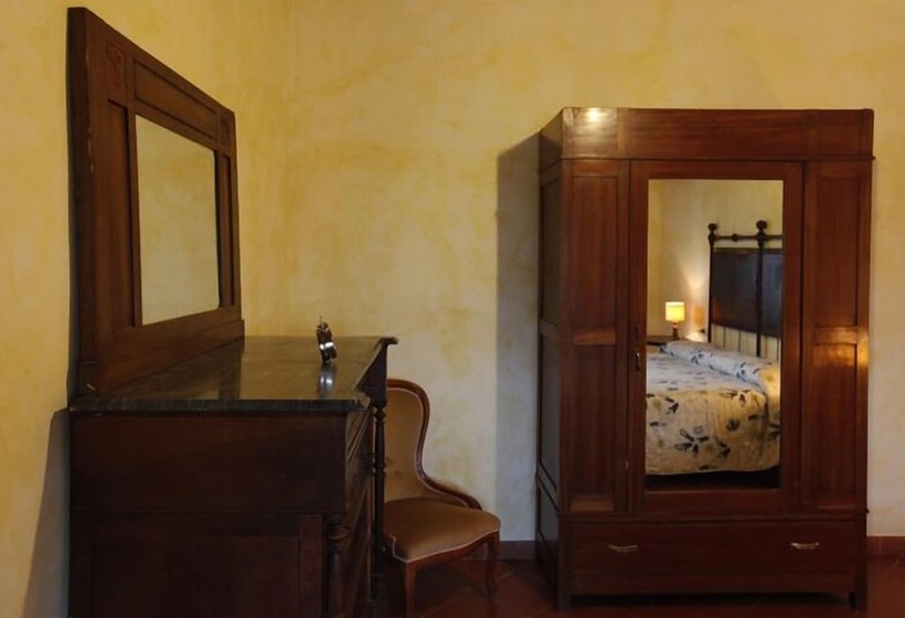 فندق ريفى Fattoria Albanese Labardi