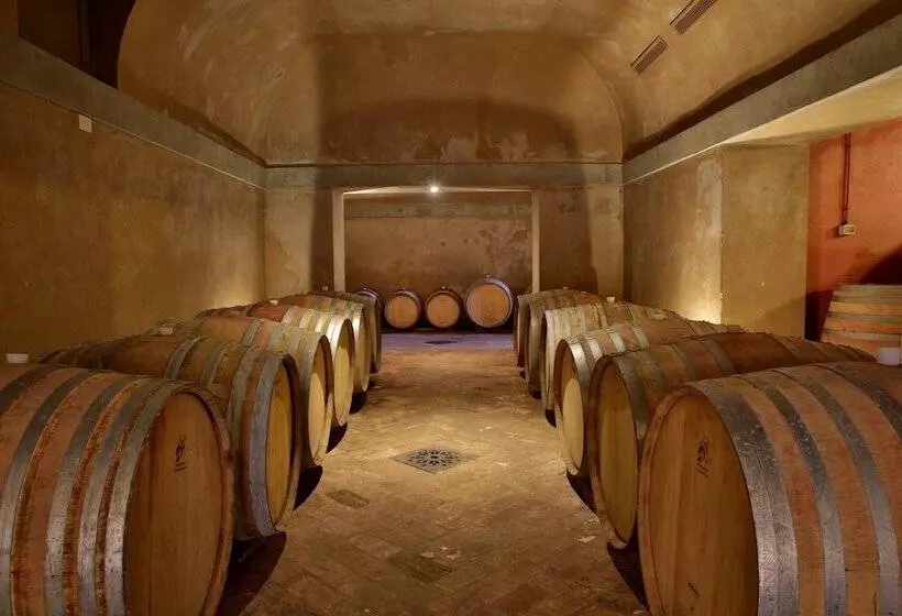田舎風ホテル I Veroni   Agriturismo And Wine Cellar