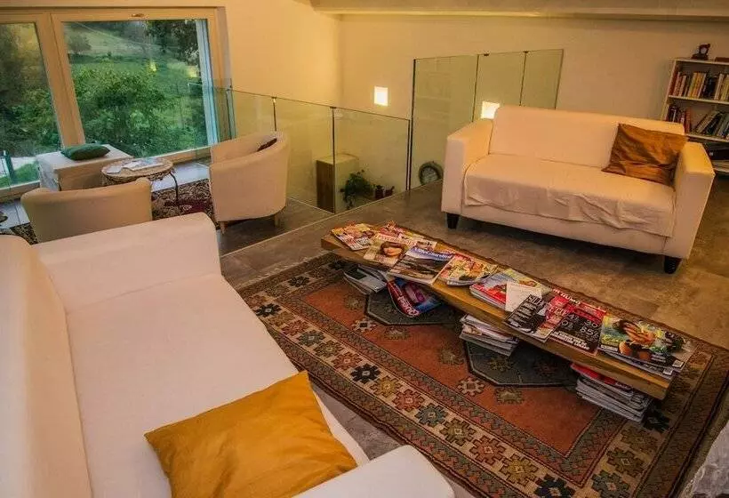 田舎風ホテル Le Perelle Agriturismo