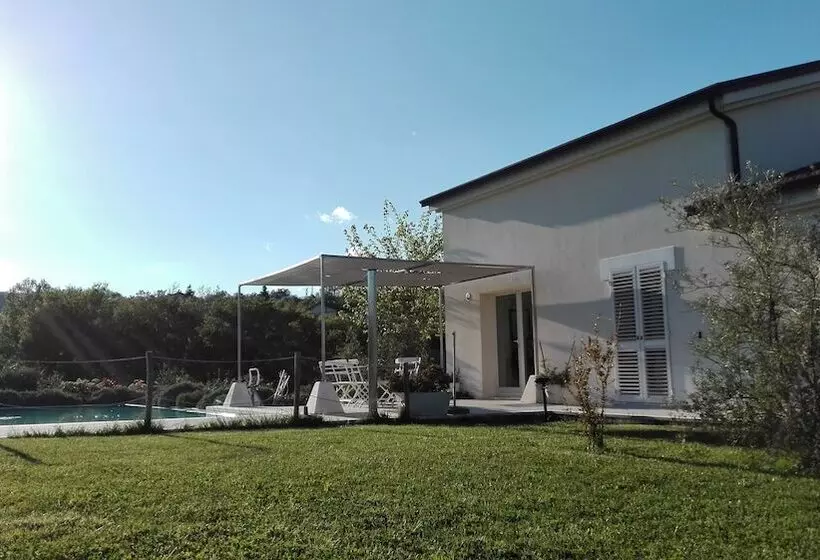 田舎風ホテル Le Perelle Agriturismo