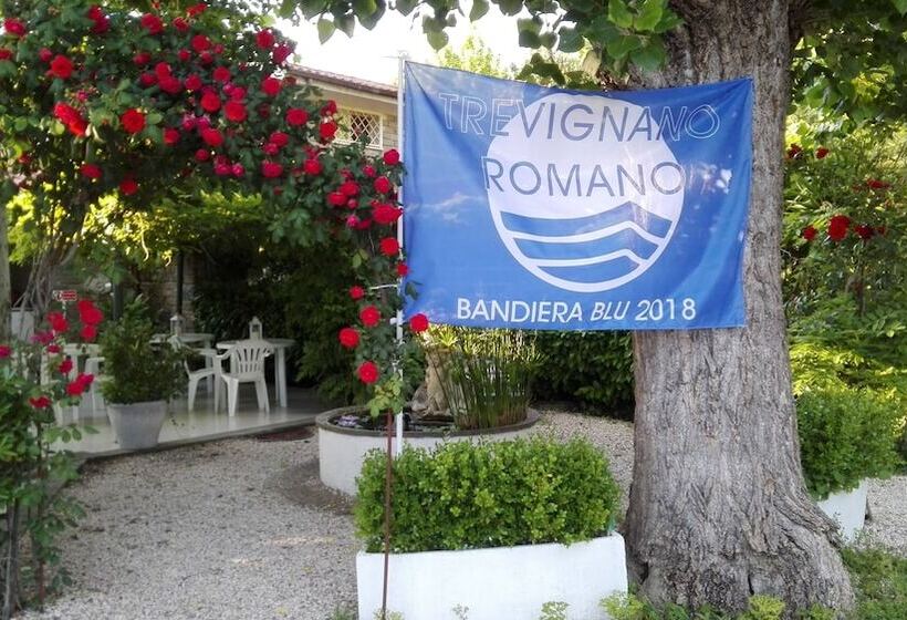 בית מלון כפרי Smeraldo Camping Village