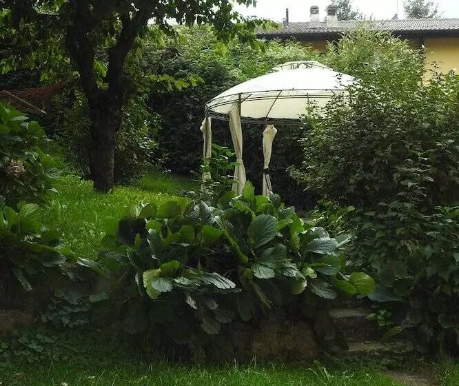 La Menaresta Apartments