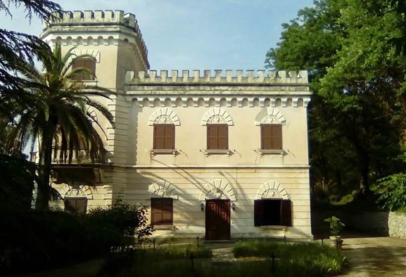 مبيت وإفطار Il Pescheto