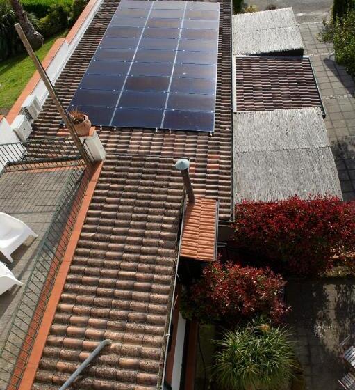 تختخواب و صبحانه Villa Bianca