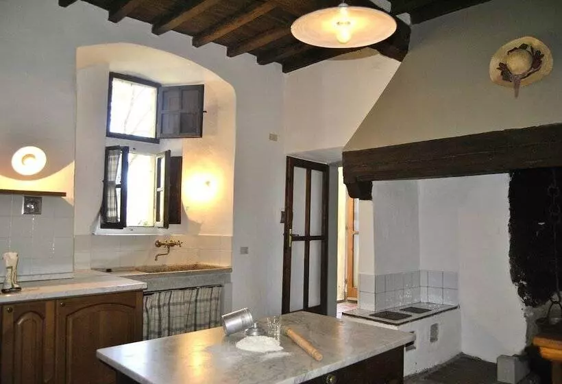 Maaseutuhotelli Agriturismo Antico Loggiato