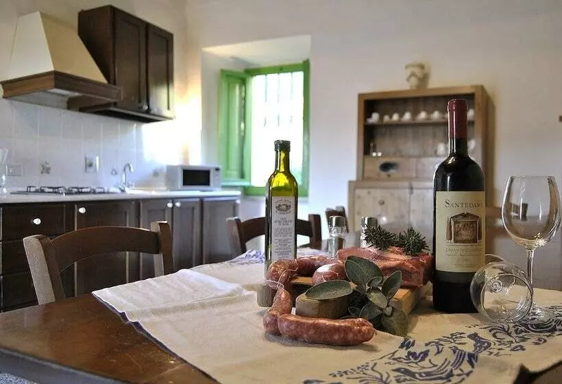 Maaseutuhotelli Agriturismo Antico Loggiato