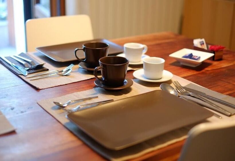 Il Gufo E La Luna B&b