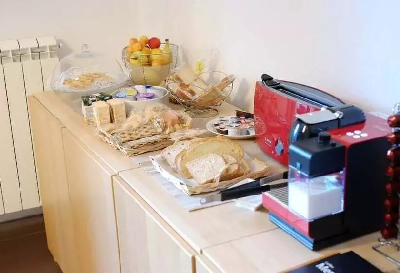 Il Gufo E La Luna B&b