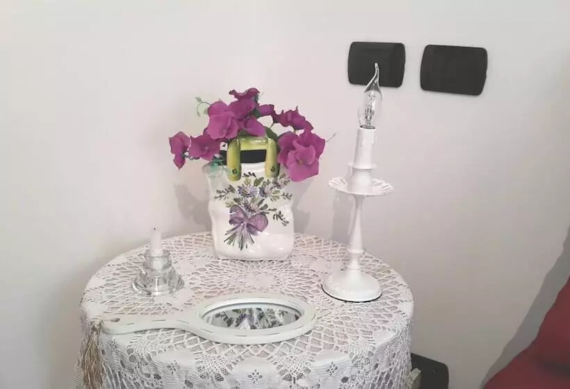 پانسیون Betì House Fiera Airport Guesthouse