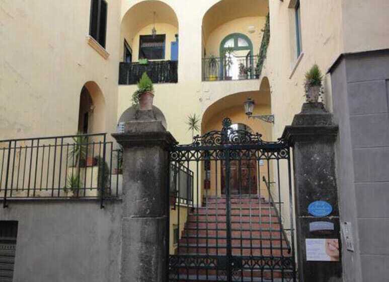 مبيت وإفطار Vesuvio View