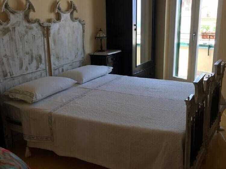 مبيت وإفطار Vesuvio View