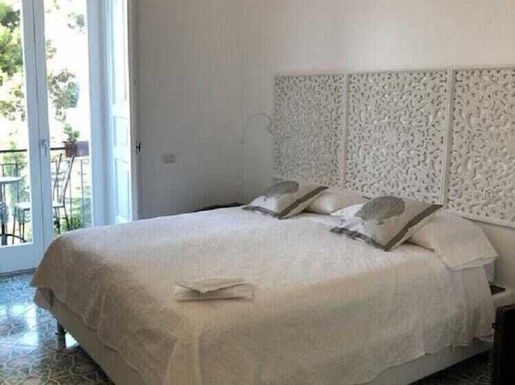 مبيت وإفطار Vesuvio View