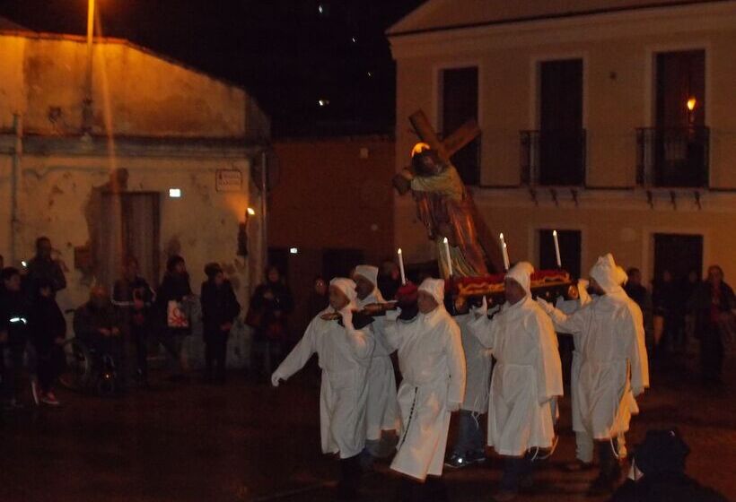 مبيت وإفطار L Antica Locanda