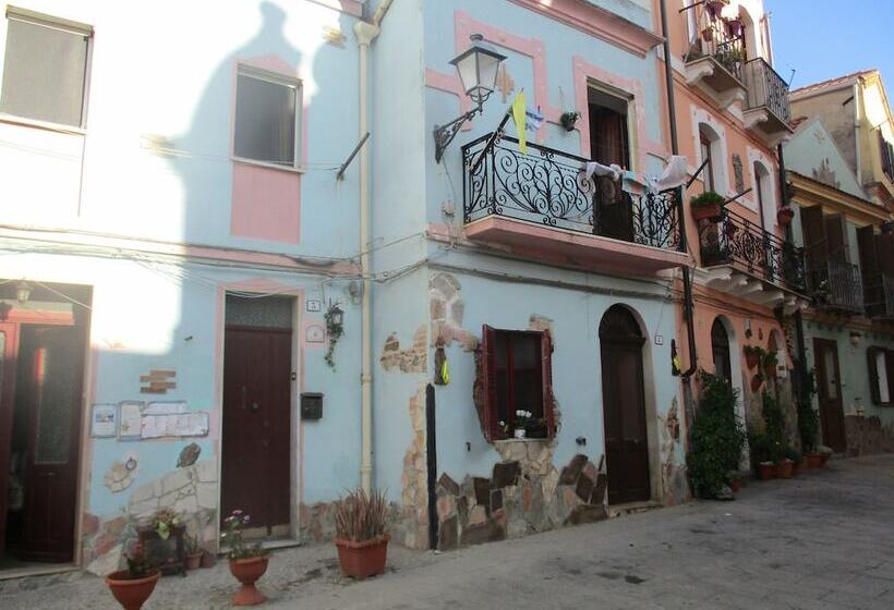 مبيت وإفطار L Antica Locanda