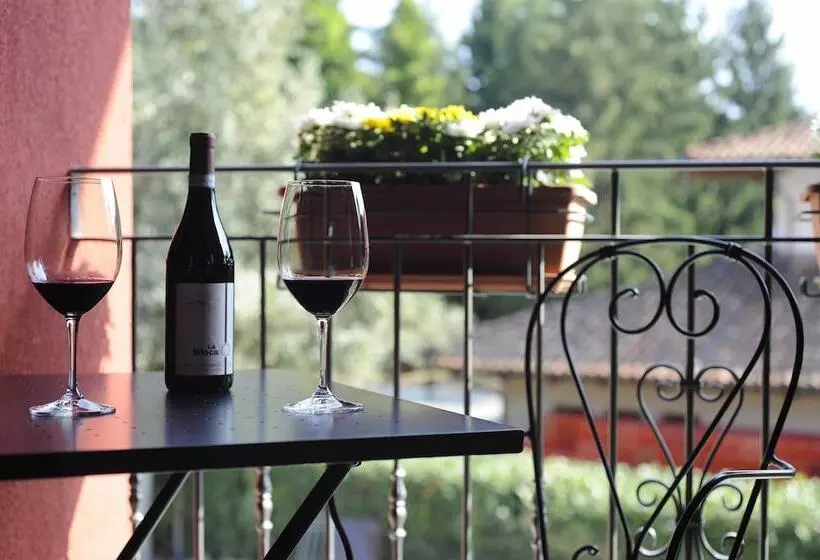 田舎風ホテル Agriturismo La Bioca