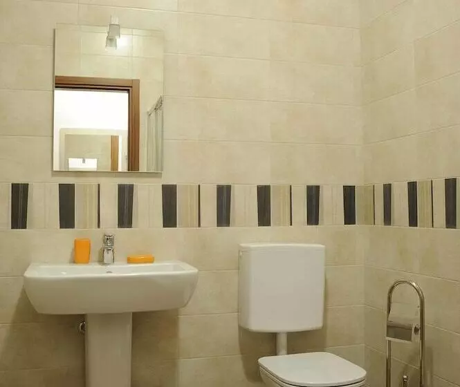 田舎風ホテル Agriturismo La Bioca