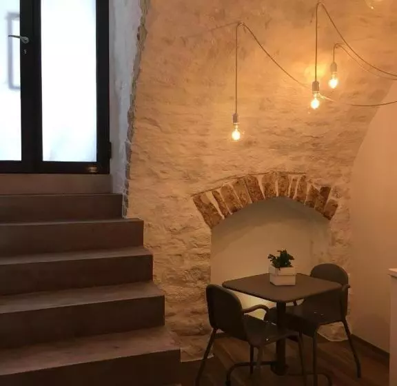ペンション L Archasetta Historic Apartments