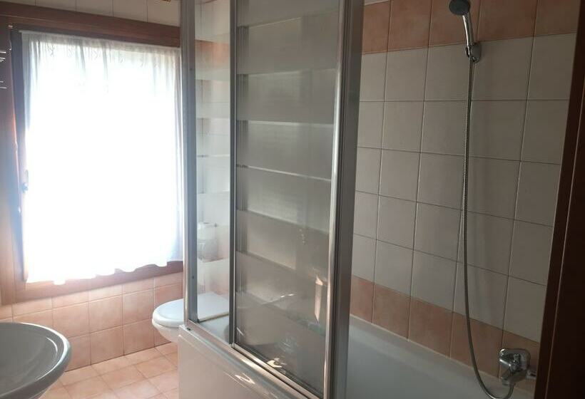 مبيت وإفطار Wu Ianliang