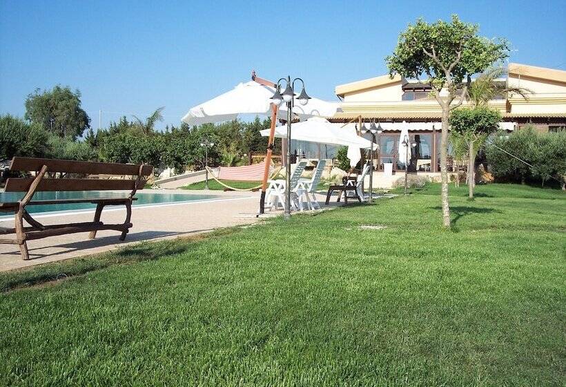 فندق ريفى Agriturismo Le Arcate