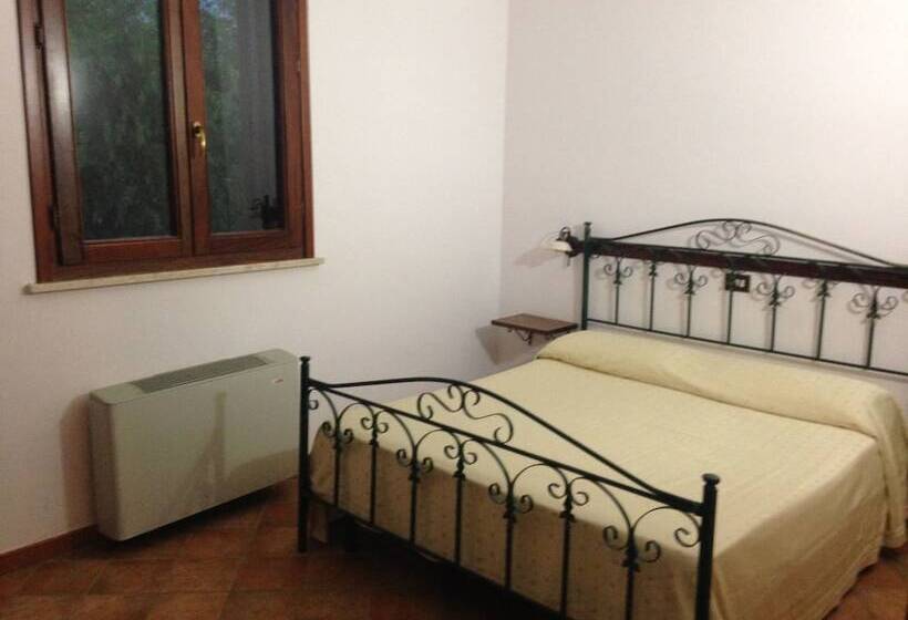 فندق ريفى Agriturismo Le Arcate