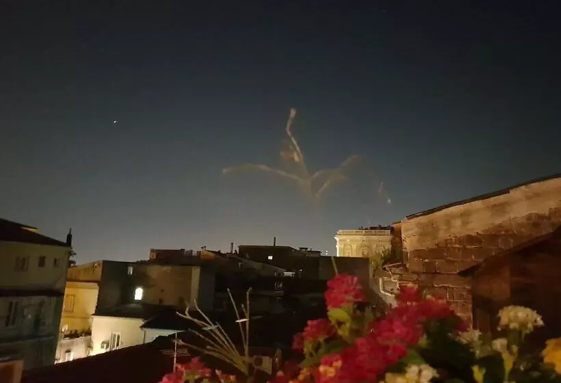 تختخواب و صبحانه Al Centro Luxury Home