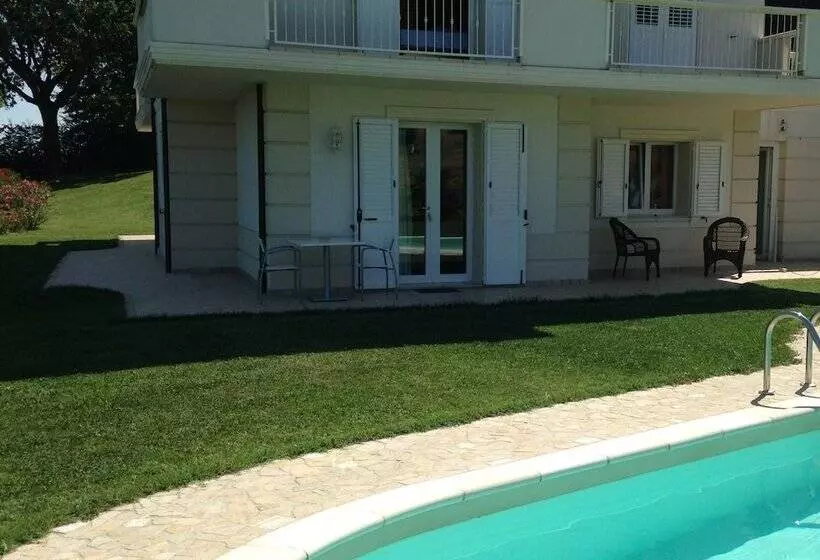 Aamiaismajoitus (B&B) Villa Casula