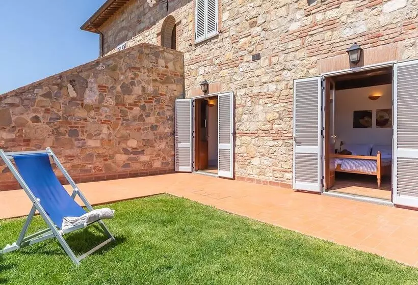 Maaseutuhotelli Borgo Solario